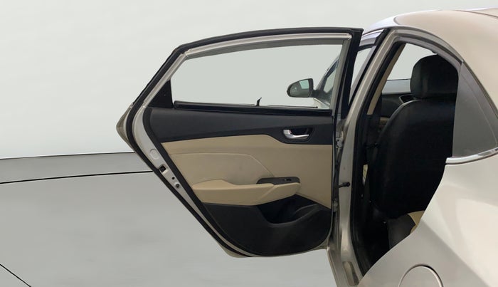 2017 Hyundai Verna 1.6 VTVT SX, Petrol, Manual, 51,658 km, LHS Rear Door