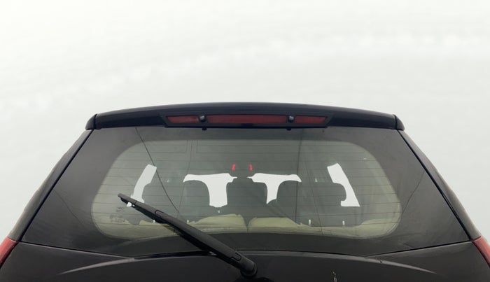 2013 Mahindra XUV500 W8, Diesel, Manual, 97,655 km, Rear Windshield