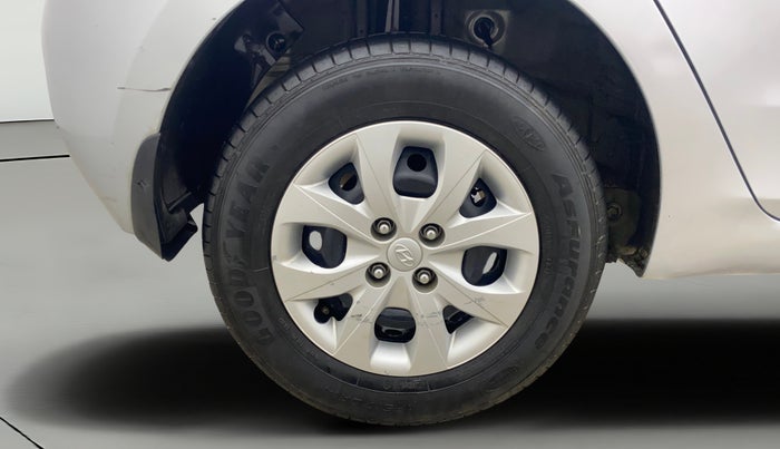 2020 Hyundai Elite i20 MAGNA PLUS 1.2, Petrol, Manual, 31,757 km, Right Rear Wheel