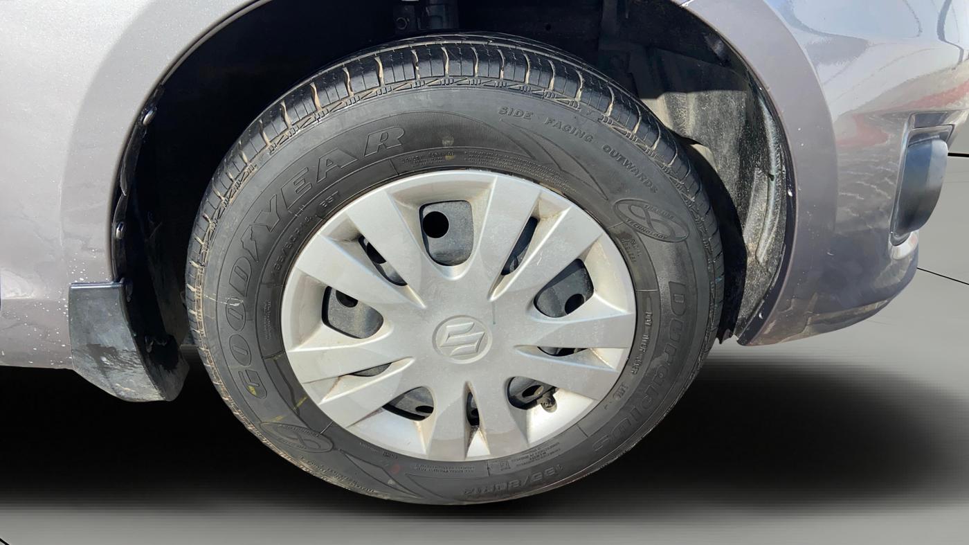 2014 Maruti Swift Dzire VXI, Petrol, Manual, 40,992 km, Right Front Wheel