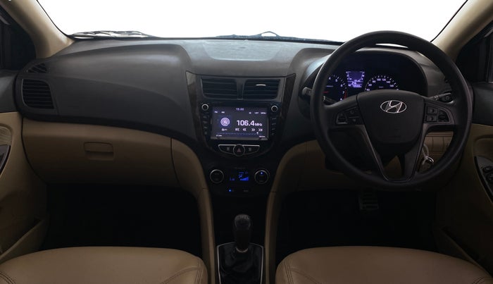 2017 Hyundai Verna 1.6 VTVT SX, Petrol, Manual, 73,546 km, Dashboard