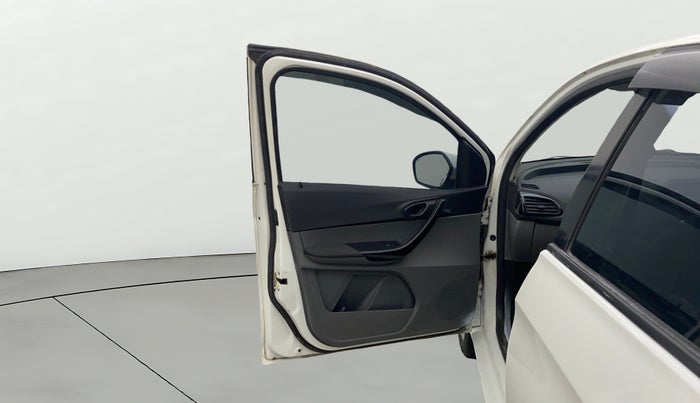 2017 Tata TIGOR XT PETROL, Petrol, Manual, 91,455 km, LHS Front Door