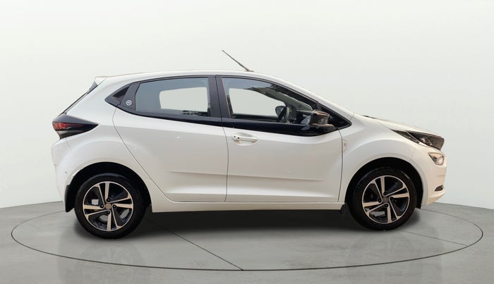 2023 Tata ALTROZ XZ PETROL, Petrol, Manual, 21,487 km, Right Side View