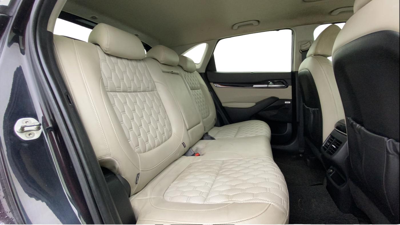 2020 KIA SELTOS HTX PLUS AT1.5 DIESEL, Diesel, Automatic, 1,31,310 km, Right Side Rear Door Cabin