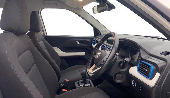 2022 Tata PUNCH CREATIVE  AMT, Petrol, Automatic, 23,703 km, Right Side Front Door Cabin