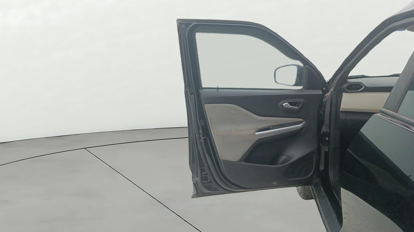 2023 Nissan MAGNITE XL, Petrol, Manual, 25,694 km, LHS Front Door