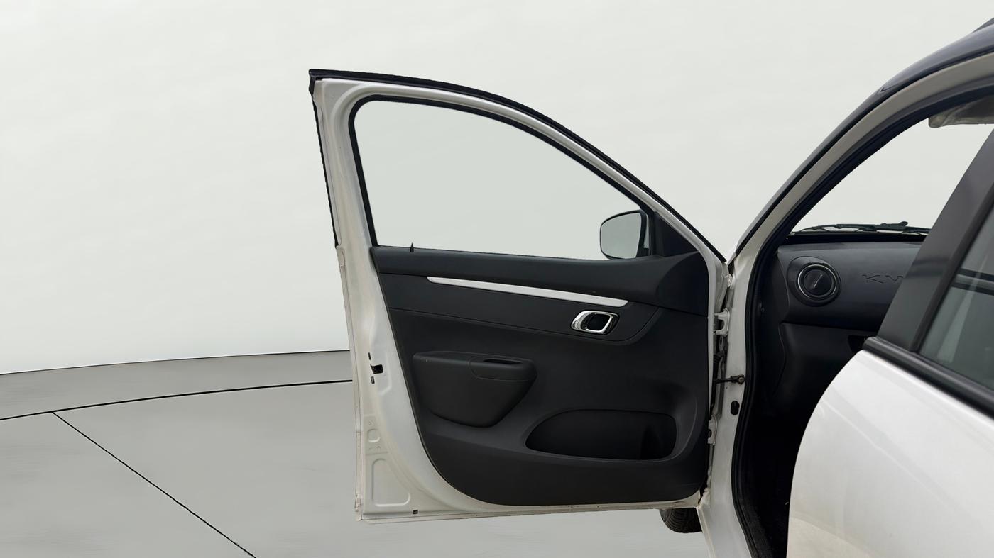 2023 Renault Kwid CLIMBER AMT 1.0, Petrol, Automatic, 35,572 km, LHS Front Door