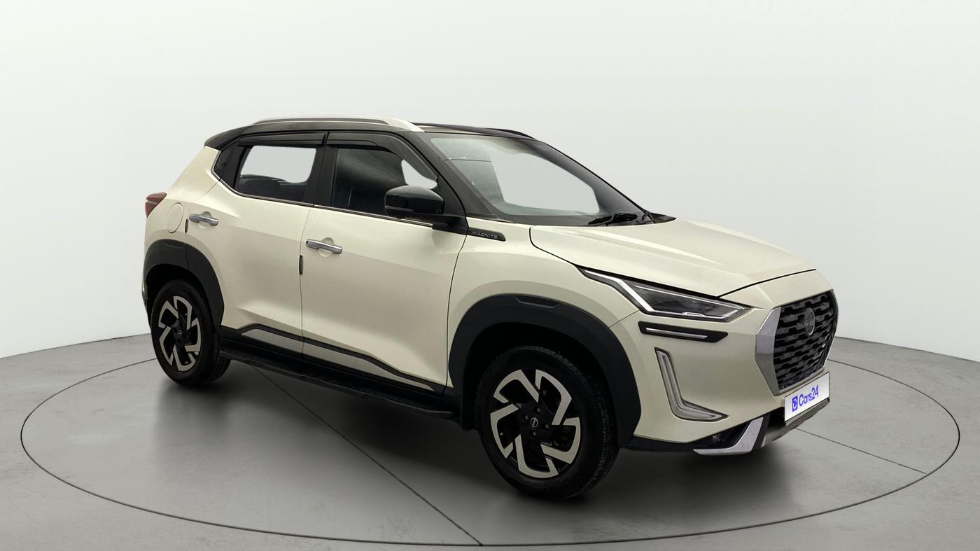 2023 Nissan MAGNITE XV PREMIUM TURBO CVT DUAL TONE, Petrol, Automatic, 6,857 km, SRP