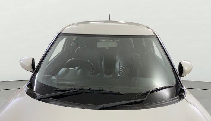 2020 Maruti Swift VXI, Petrol, Manual, 1,18,250 km, Front Windshield