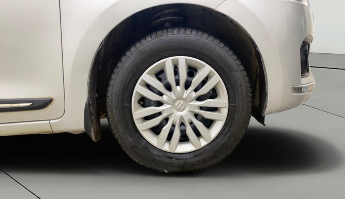 2020 Maruti Dzire VXI AMT, Petrol, Automatic, 52,101 km, Right Front Wheel