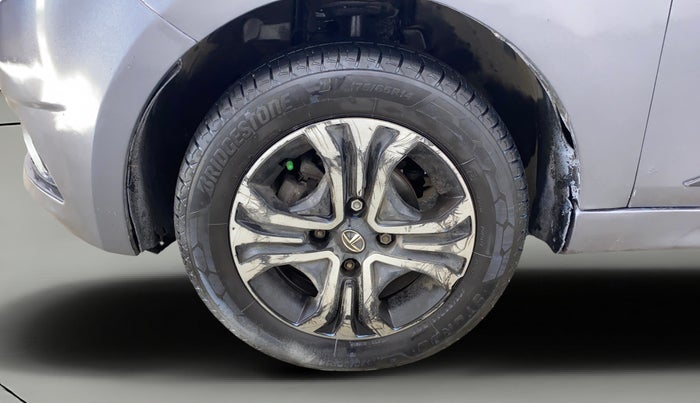 2019 Tata Tiago XZA PETROL, Petrol, Automatic, 1,35,342 km, Left Front Wheel