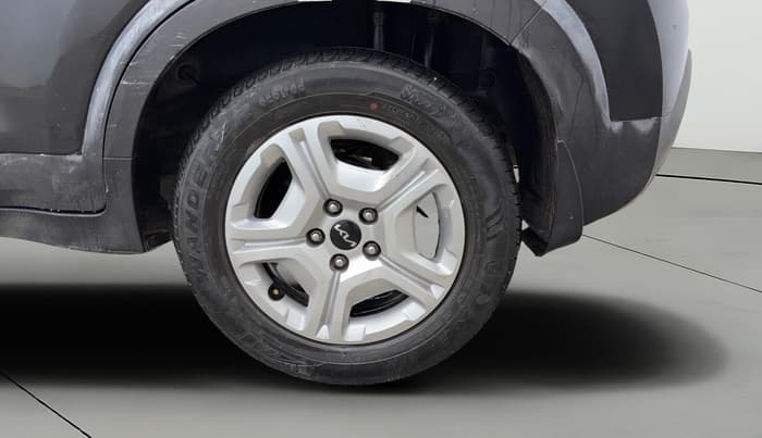 2022 KIA SONET HTK PLUS 1.0 IMT, Petrol, Manual, 41,546 km, Left Rear Wheel