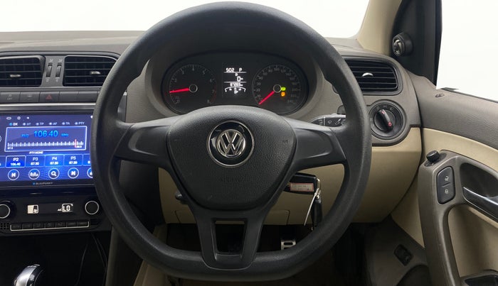 2014 Volkswagen Vento COMFORTLINE TSI AT PETROL, Petrol, Automatic, 87,261 km, Steering Wheel Close Up
