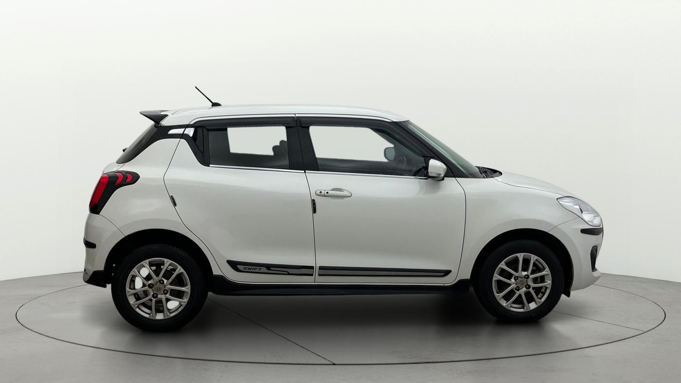 2023 Maruti Swift ZXI AMT, Petrol, Automatic, 33,532 km, Right Side View