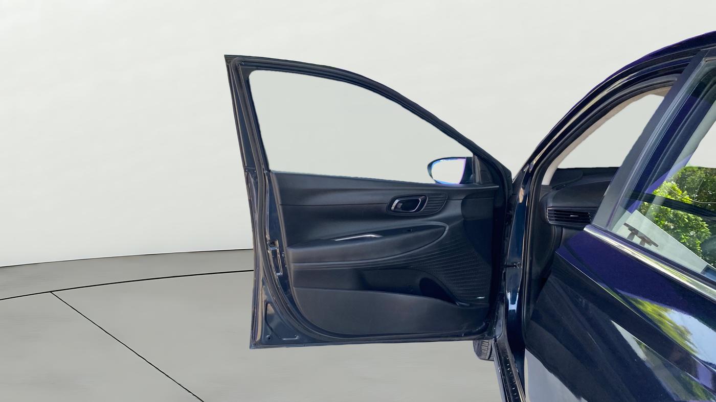 2020 Hyundai NEW I20 ASTA 1.2 AT, Petrol, Automatic, 1,05,022 km, LHS Front Door