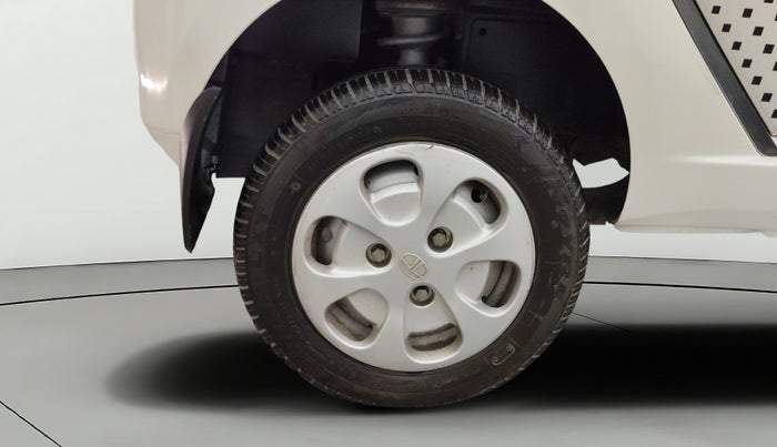 2015 Tata Nano TWIST XT, Petrol, Manual, 6,772 km, Right Rear Wheel