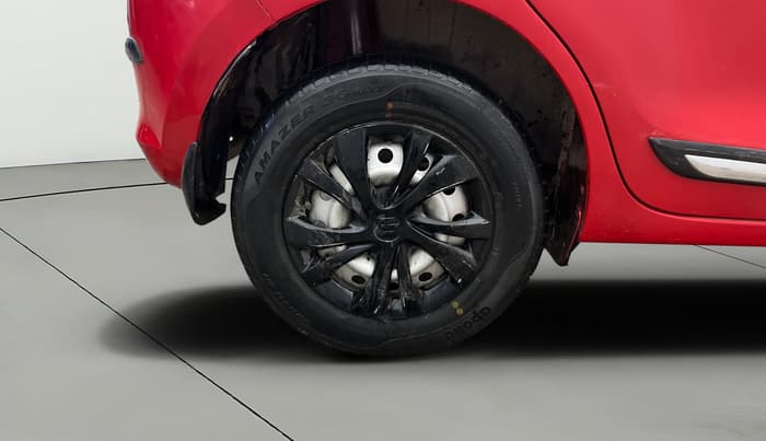 2019 Maruti Swift LXI, Petrol, Manual, 65,709 km, Right Rear Wheel