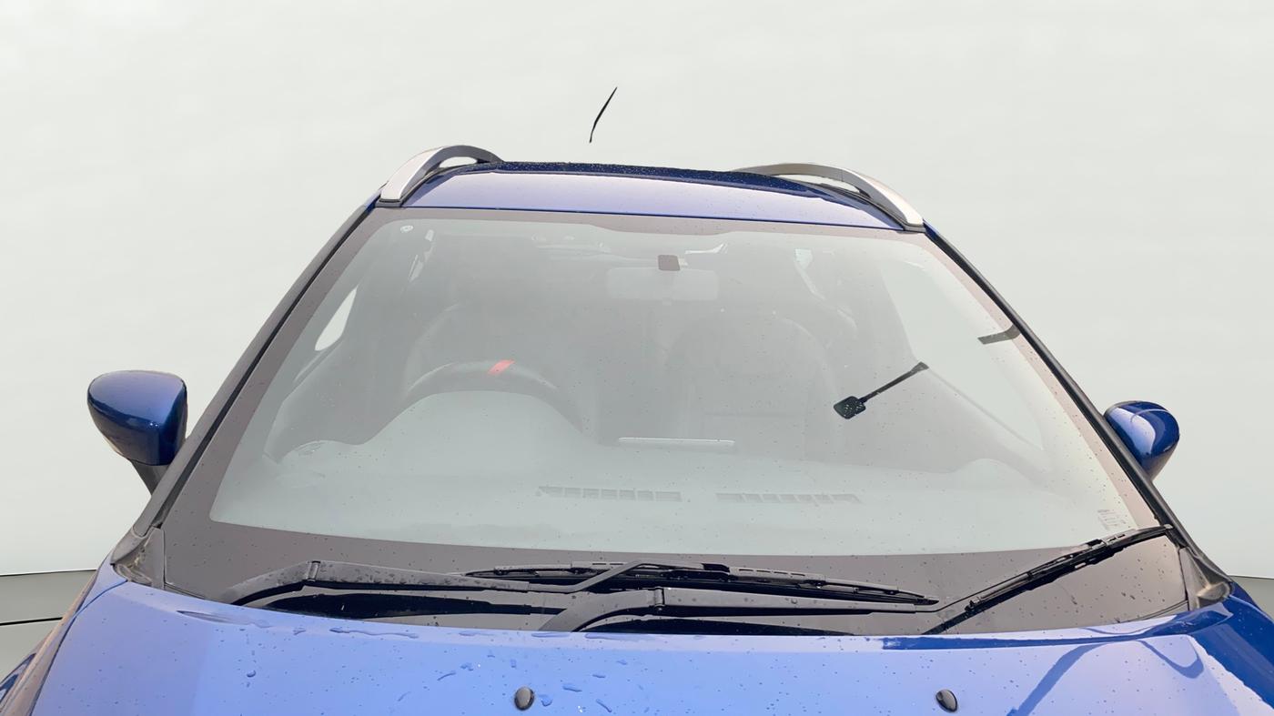 2019 Nissan Kicks XV 1.5, Petrol, Manual, 23,081 km, Front Windshield