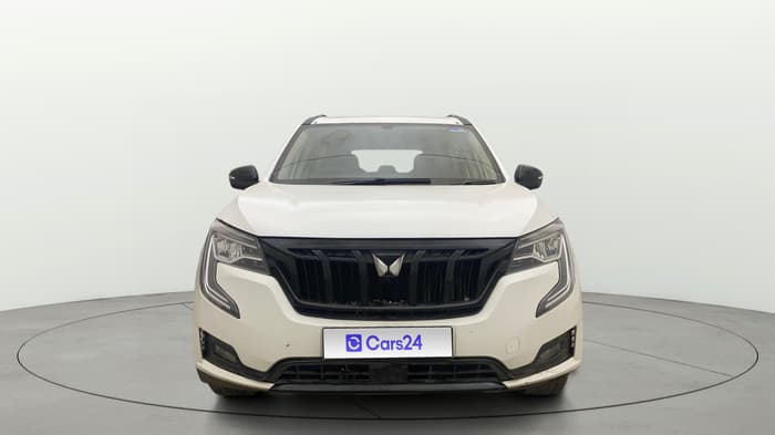 2022 Mahindra XUV700 AX 5 P AT 5 STR, Petrol, Automatic, 76,422 km, Front
