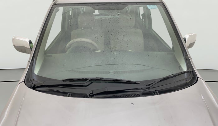 2017 Maruti Wagon R 1.0 LXI CNG, CNG, Manual, 1,04,063 km, Front Windshield