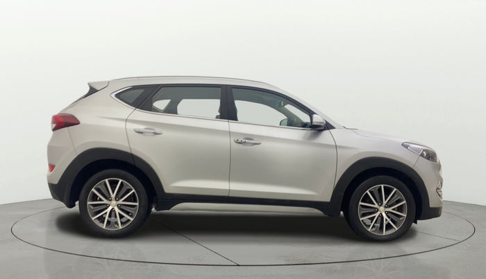 2017 Hyundai Tucson GLS 4WD AT DIESEL, Diesel, Automatic, 69,787 km, Right Side View