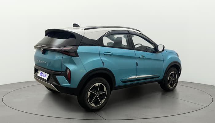 2025 Tata NEXON FEARLESS + SUNROOF DUAL TONE 1.2 PETROL, Petrol, Manual, 23,000 km, Right Back Diagonal