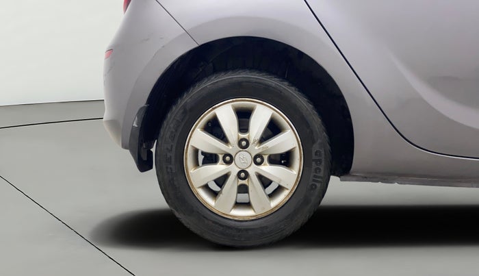 2012 Hyundai i20 SPORTZ 1.4 CRDI, Diesel, Manual, 1,45,492 km, Right Rear Wheel