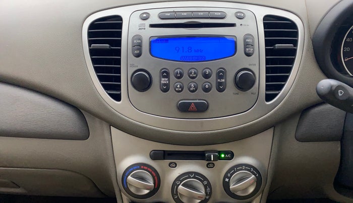 2014 Hyundai i10 SPORTZ 1.1, Petrol, Manual, 27,397 km, Air Conditioner