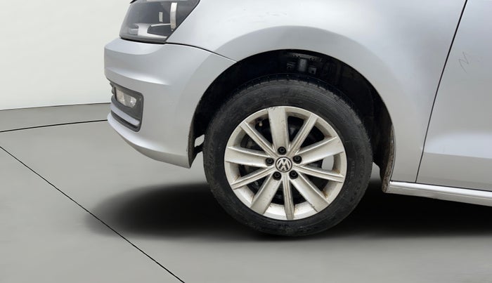 2016 Volkswagen Vento HIGHLINE PETROL AT, Petrol, Automatic, 83,011 km, Left Front Wheel