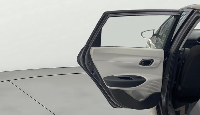 2023 Hyundai NEW I20 SPORTZ 1.2 IVT, Petrol, Automatic, 28,281 km, LHS Rear Door