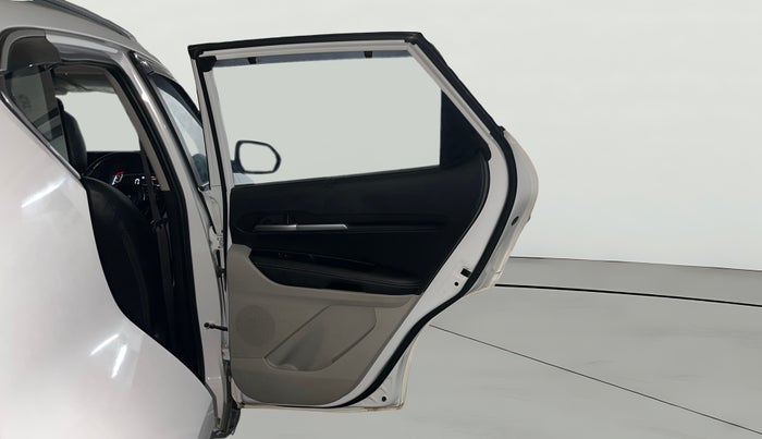 2023 KIA SONET HTX 1.0 IMT, Petrol, Manual, 70,725 km, RHS Rear Door