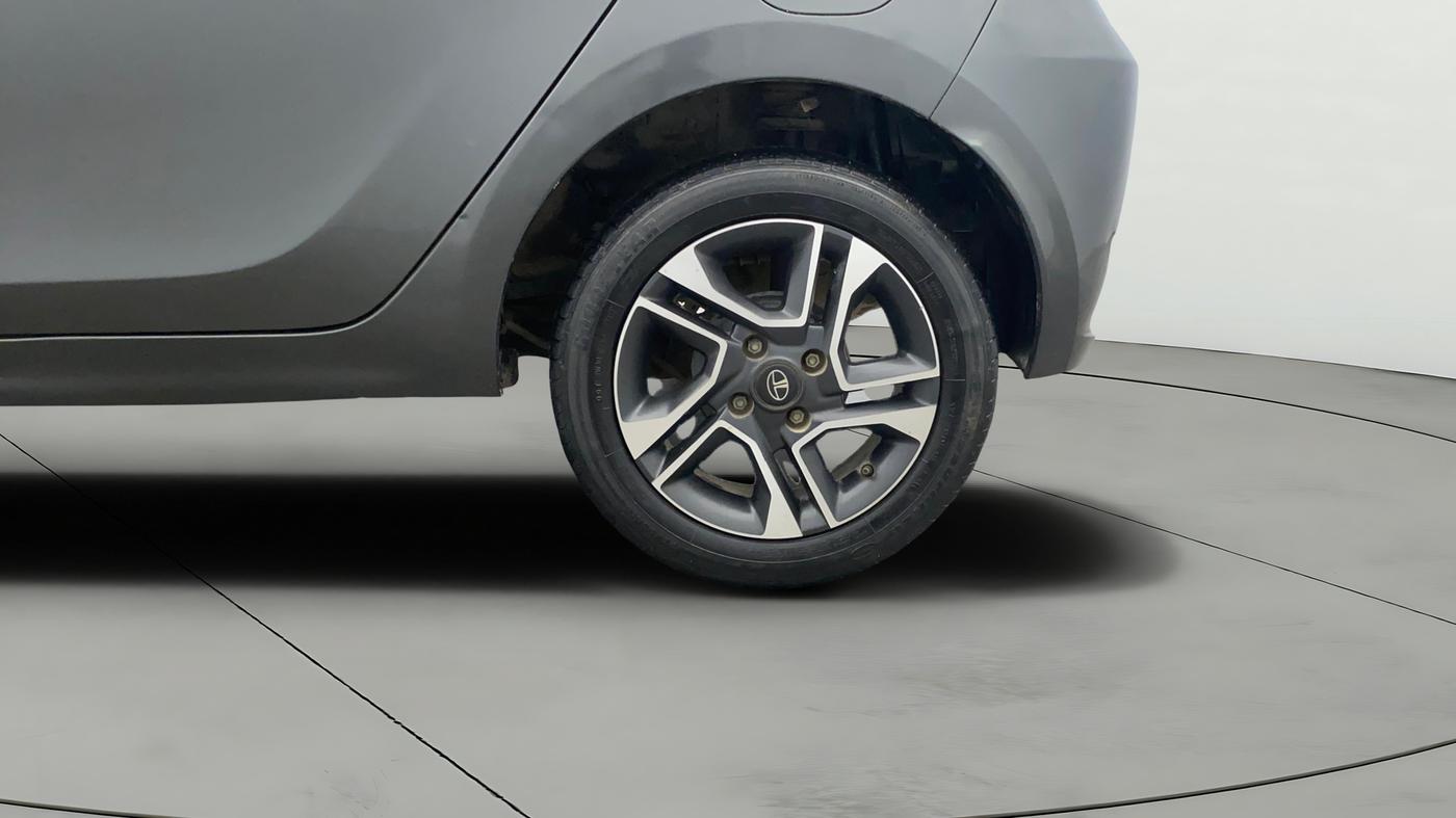 2023 Tata Tiago XZ PLUS PETROL, Petrol, Manual, 41,496 km, Left Rear Wheel