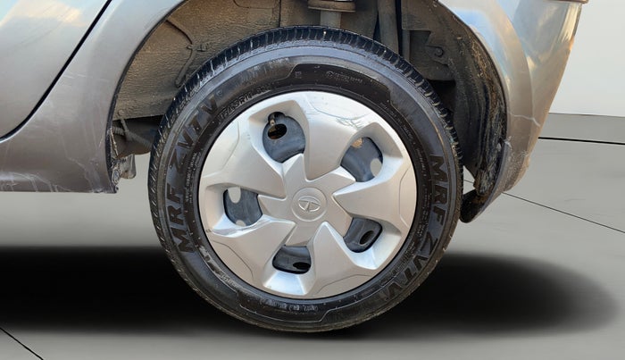 2023 Tata Tiago XT (O) PETROL, Petrol, Manual, 21,677 km, Left Rear Wheel