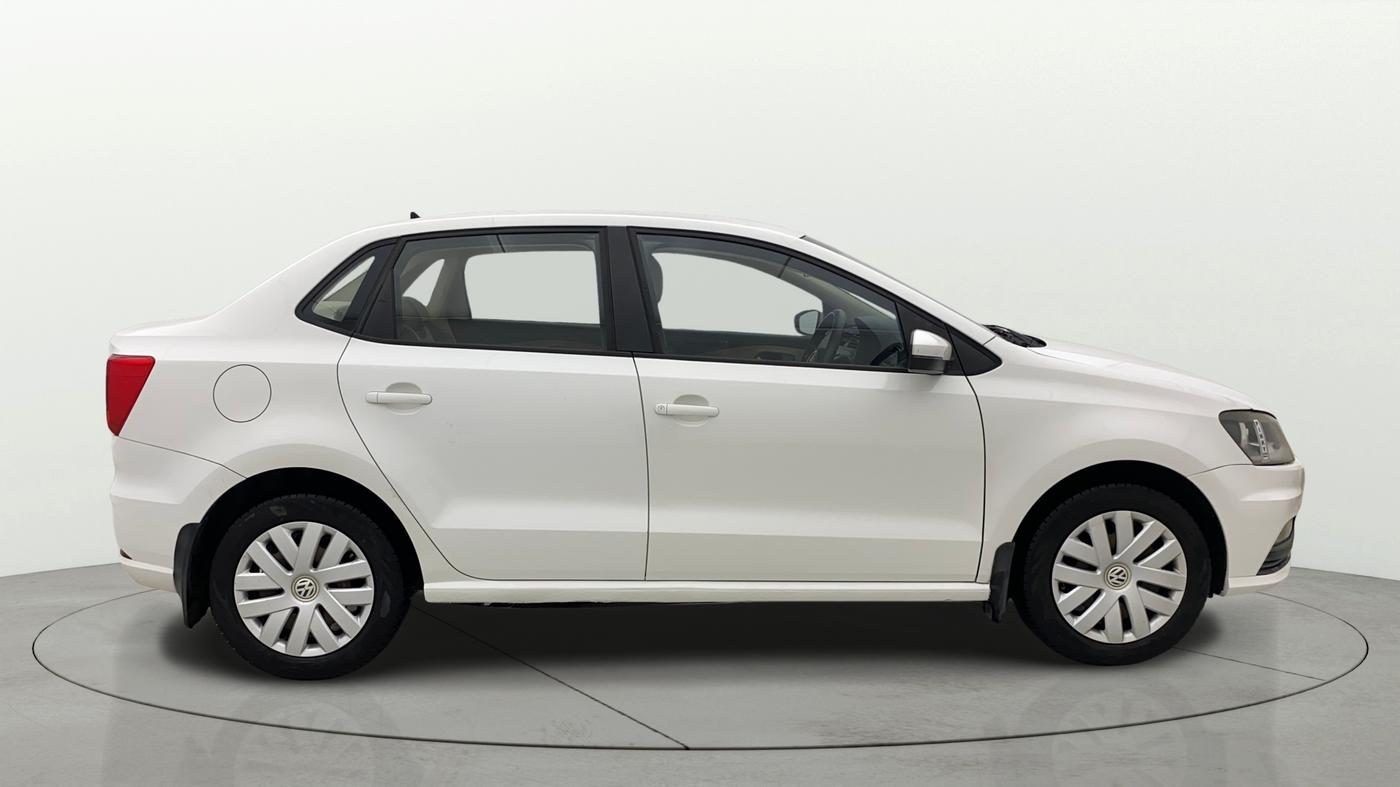 2017 Volkswagen Ameo COMFORTLINE 1.2L, CNG, Manual, 95,155 km, Right Side View