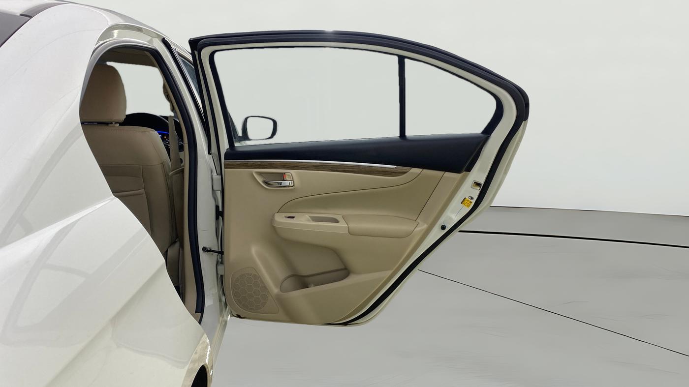 2025 Maruti Ciaz ALPHA 1.5 SHVS PETROL, Petrol, Manual, 9,785 km, RHS Rear Door