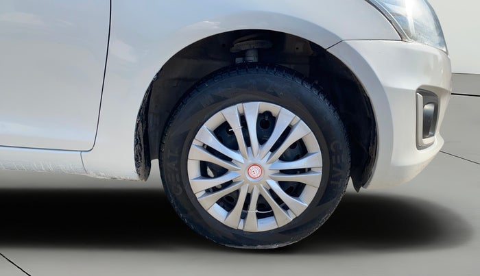 2018 Maruti Swift VXI, Petrol, Manual, 45,991 km, Right Front Wheel