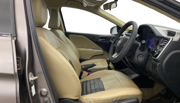 2016 Honda City 1.5L I-VTEC V MT, Petrol, Manual, 73,241 km, Right Side Front Door Cabin