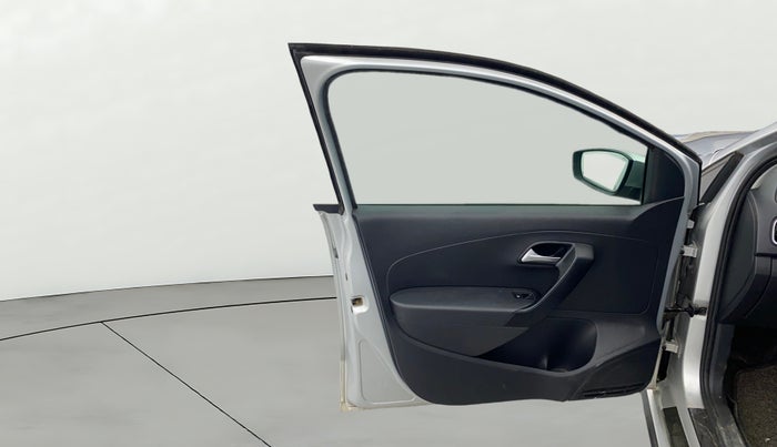 2022 Volkswagen Polo HIGHLINE PLUS 1.0L TSI, Petrol, Manual, 32,468 km, LHS Front Door