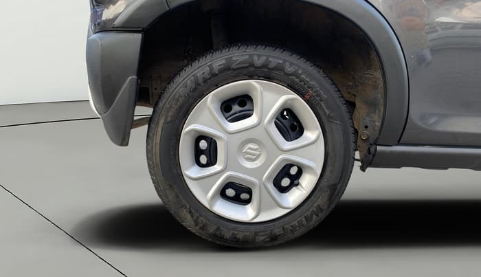 2021 Maruti S PRESSO VXI, Petrol, Manual, 18,370 km, Right Rear Wheel