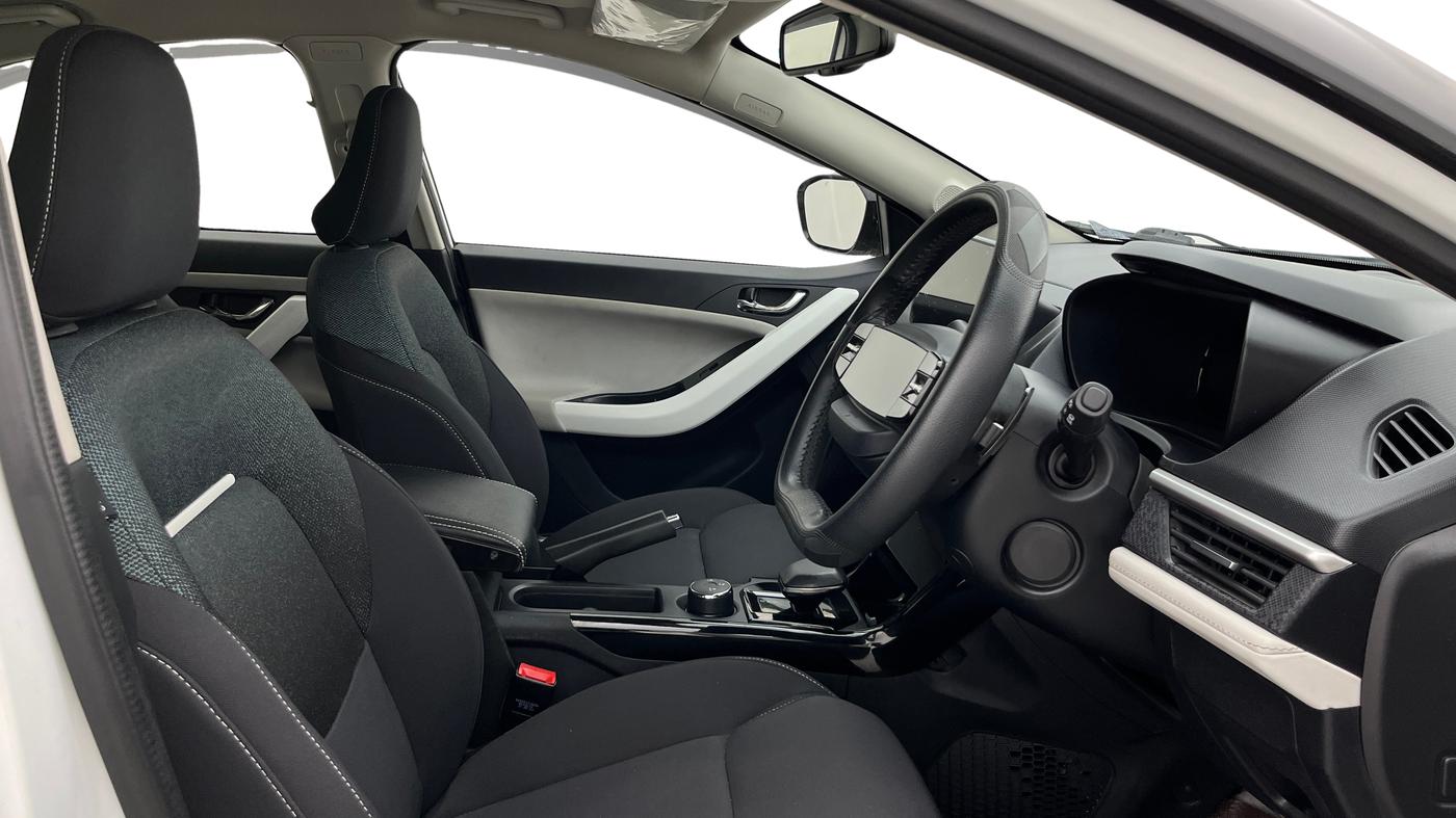 2023 Tata NEXON CREATIVE+ AMT 1.2 PETROL, Petrol, Automatic, 12,295 km, Right Side Front Door Cabin