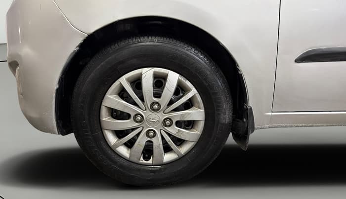 2015 Hyundai i10 SPORTZ 1.1, Petrol, Manual, 41,775 km, Left Front Wheel