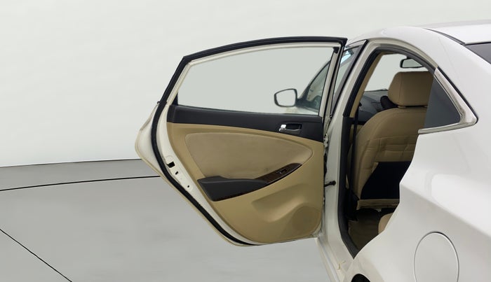 2014 Hyundai Verna FLUIDIC 1.4 CRDI CX, Diesel, Manual, 1,42,148 km, LHS Rear Door