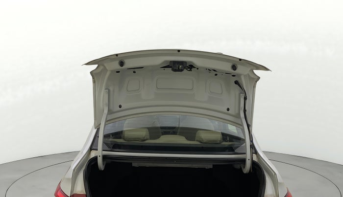 2015 Hyundai Xcent SX AT 1.2 (O), Petrol, Automatic, 24,625 km, Boot Door Open