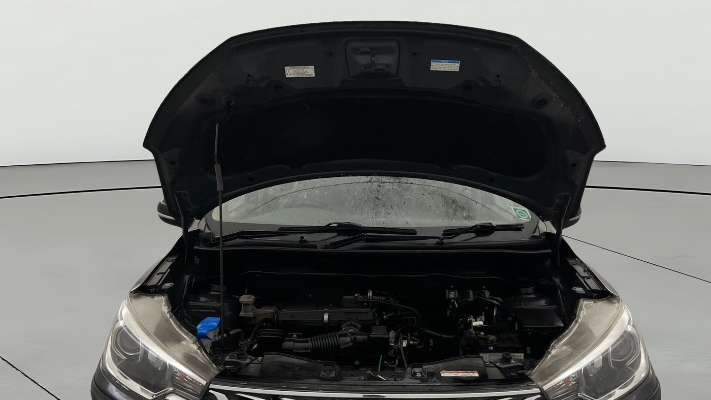 2023 Maruti Ertiga ZXi (O), Petrol, Manual, 59,744 km, Open Bonet