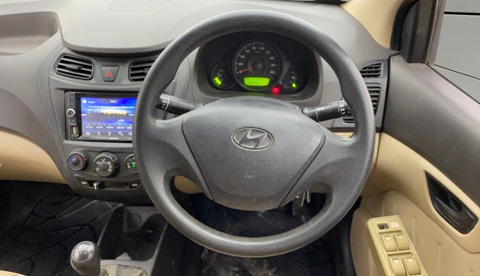 2018 Hyundai Eon D-LITE+, Petrol, Manual, 27,764 km, Steering Wheel Close Up