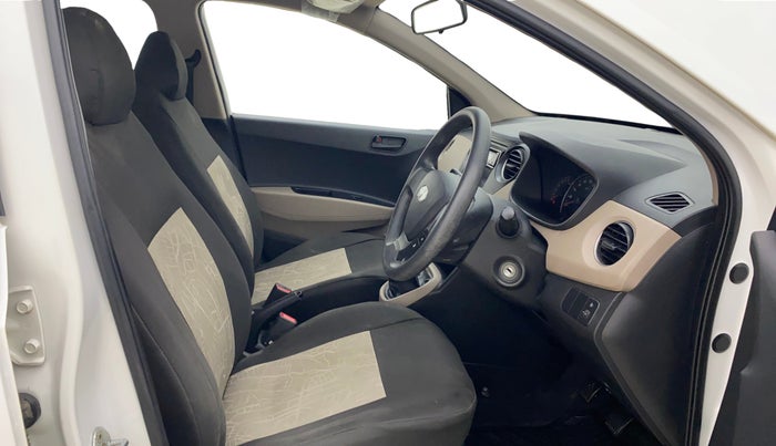 2017 Hyundai Grand i10 MAGNA 1.2 KAPPA VTVT, Petrol, Manual, 11,159 km, Right Side Front Door Cabin