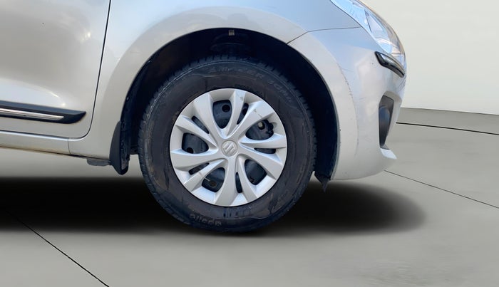 2023 Maruti Swift VXI, Petrol, Manual, 29,627 km, Right Front Wheel