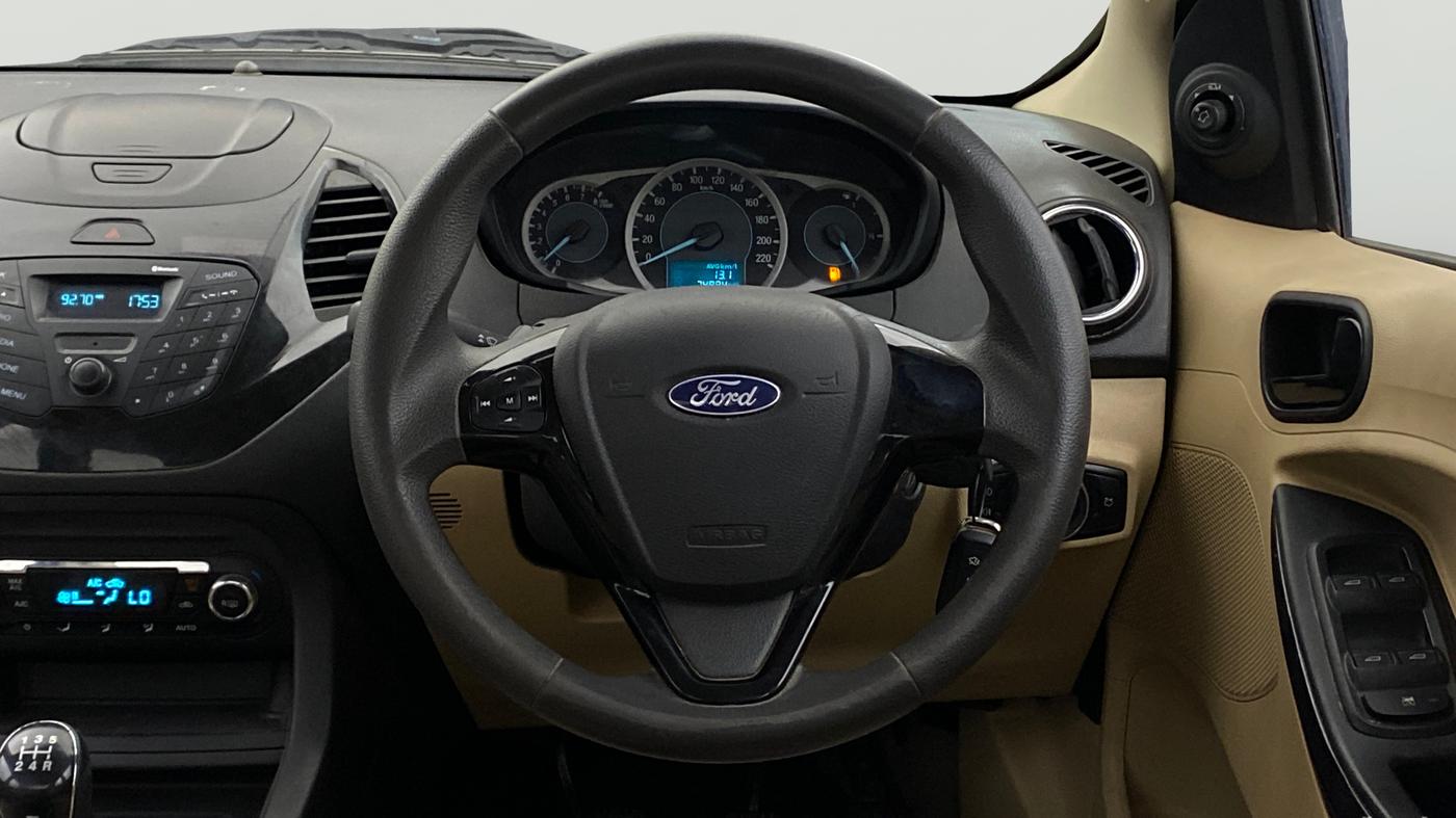 2017 Ford Figo Aspire TITANIUM 1.2 PETROL, Petrol, Manual, 74,890 km, Steering Wheel Close Up