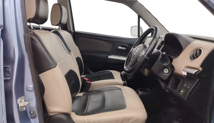 2013 Maruti Wagon R 1.0 LXI CNG, CNG, Manual, 69,201 km, Right Side Front Door Cabin