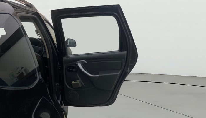 2014 Renault Duster 85 PS RXE DIESEL, Diesel, Manual, 1,22,542 km, RHS Rear Door